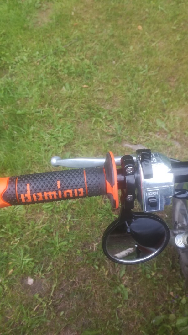 Domino A260 kahvakumit (useita eri värejä)
