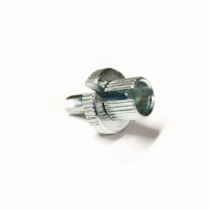 Kytkinvaijerin säätöruuvi uralla M6x17mm, Domino