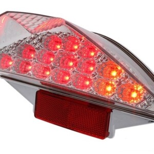 STR8 LEXUS LED-takavalo vilkuilla, Yamaha Aerox