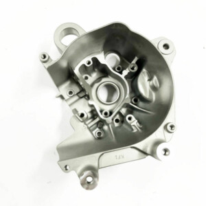 Magneetonpuolen moottorinlohko, Yamaha BW's/Slider