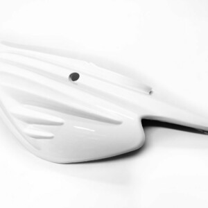 TNT takakate (vasen), valkoinen, Yamaha BW's NG