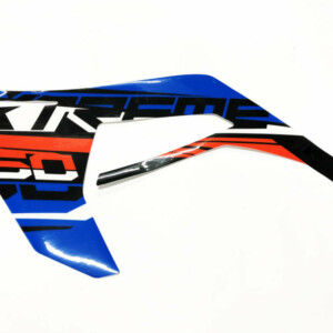 Etukatteen tarra (sininen, vasen), Derbi Senda X-Treme 18->