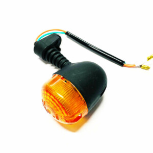 Takavilkku (vasen), Yamaha Aerox <-12