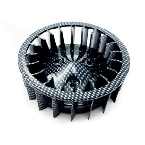 STR8 tuulettimen siipipyörä carbon, Yamaha skootterit (ilma)