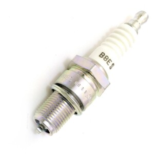 2641746-3ee99c06 NGK B8ES sytytystulppa