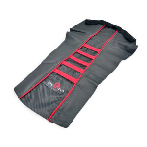 KRM penkinpäällinen musta/punainen, Derbi Senda X-Treme/X-Race 04-09