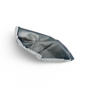 STR8 Penkinpäällinen musta, Yamaha Aerox <-12